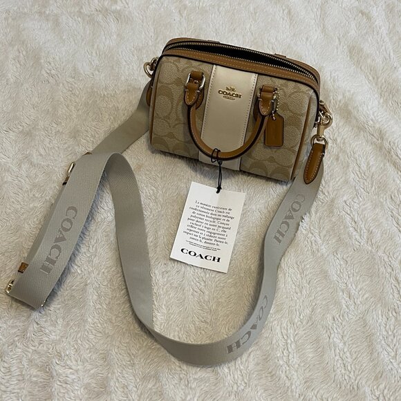 ✨NEW (NWT) Coach Mini Rowan Crossbody In Signature Canvas With Stripe - Picture 2 of 3